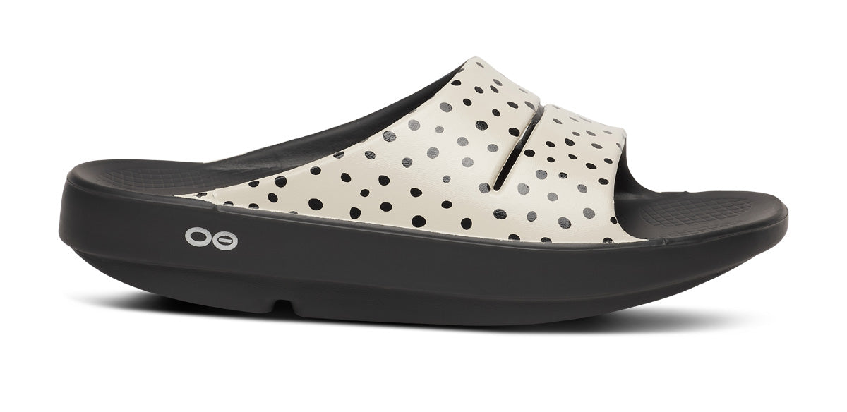 Alternative view of Women's OOahh Limited Slide Sandal - Pebble