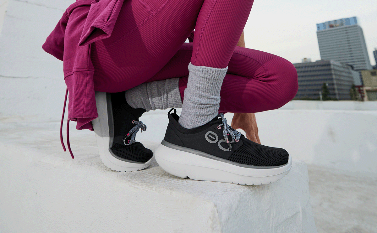 Women's OOmy Stride - White Black - Image 9