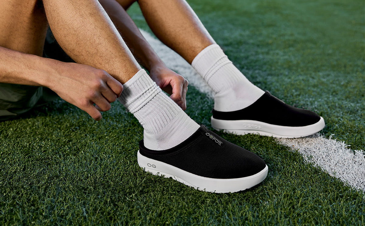 Men's OOcoozie Sport Mule - White Black - Image 8